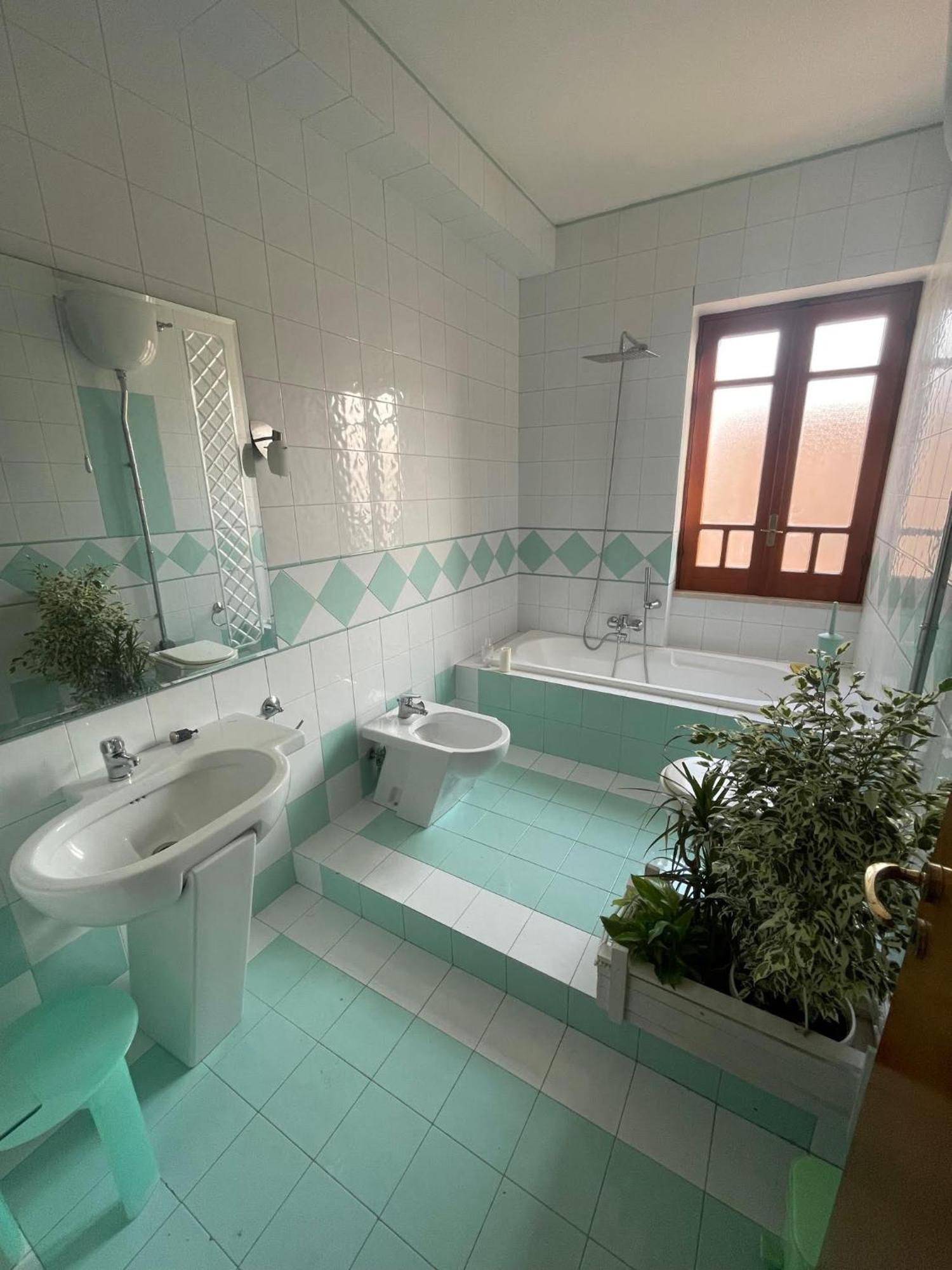 Domus Parva - Villa Con Bio-Piscina, Spa Privata E Appartamenti Panoramici Bacoli Extérieur photo